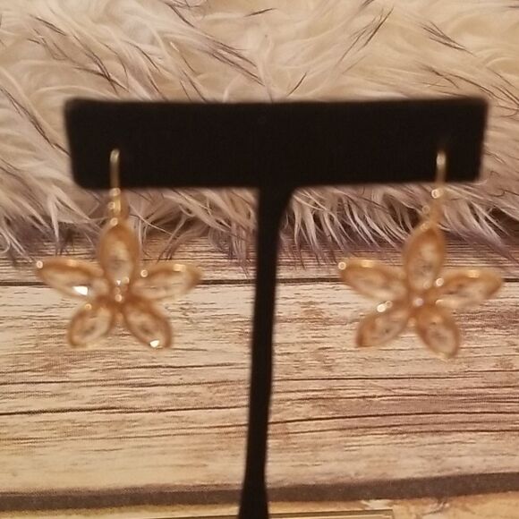 LOFT Dangling Flower Earrings NWT - Picture 2 of 6